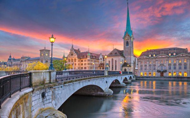 Cẩm nang du lịch thành phố Zurich - thành phố đáng sống nhất Thụy Sĩ